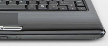 Toshiba%20satellite%20u400%202.jpg