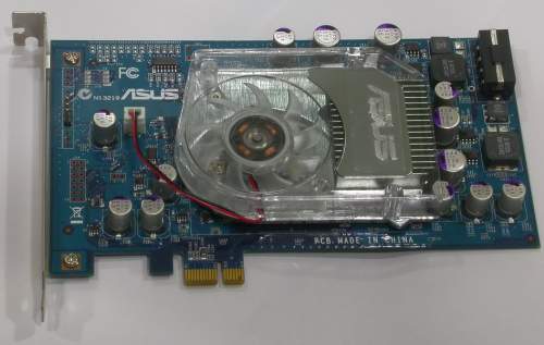 ageia-pci-express-1_01.jpg