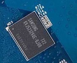 galaxy%20geForce%209600%20GSO%2002.jpg
