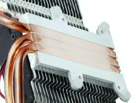 inno3d%20%20GeForce%209800%20GTX%20pls%20s%20and%20a%2002.jpg