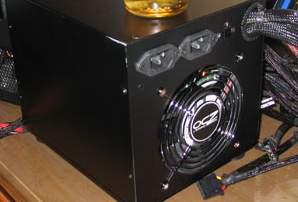 ocz power unit hyperXStream 2000W -1