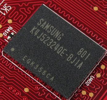 radeon HD 3870 with GDDR- 3 memory