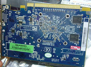 sapphire radeon HD 2400 Pro : DDR2 memory
